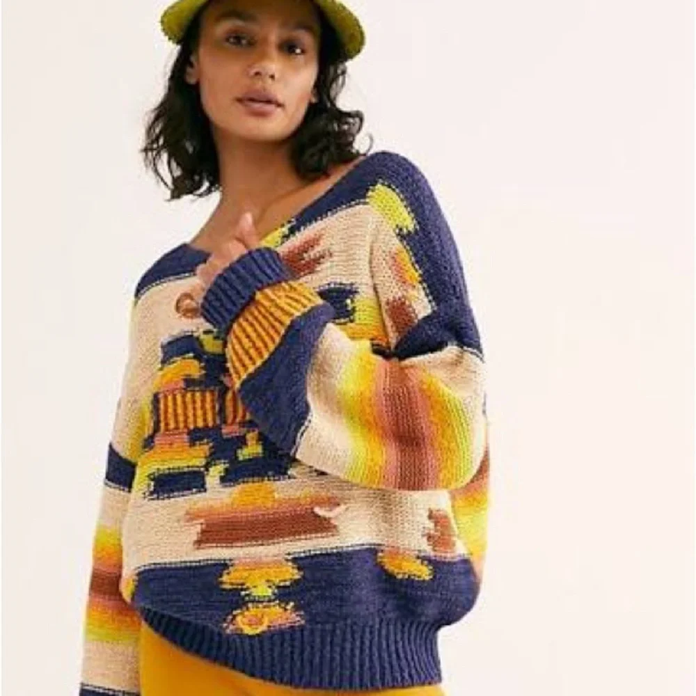 RARE - Free People Mountain Burst Sweater - worn twice. - Picture 1 of 4